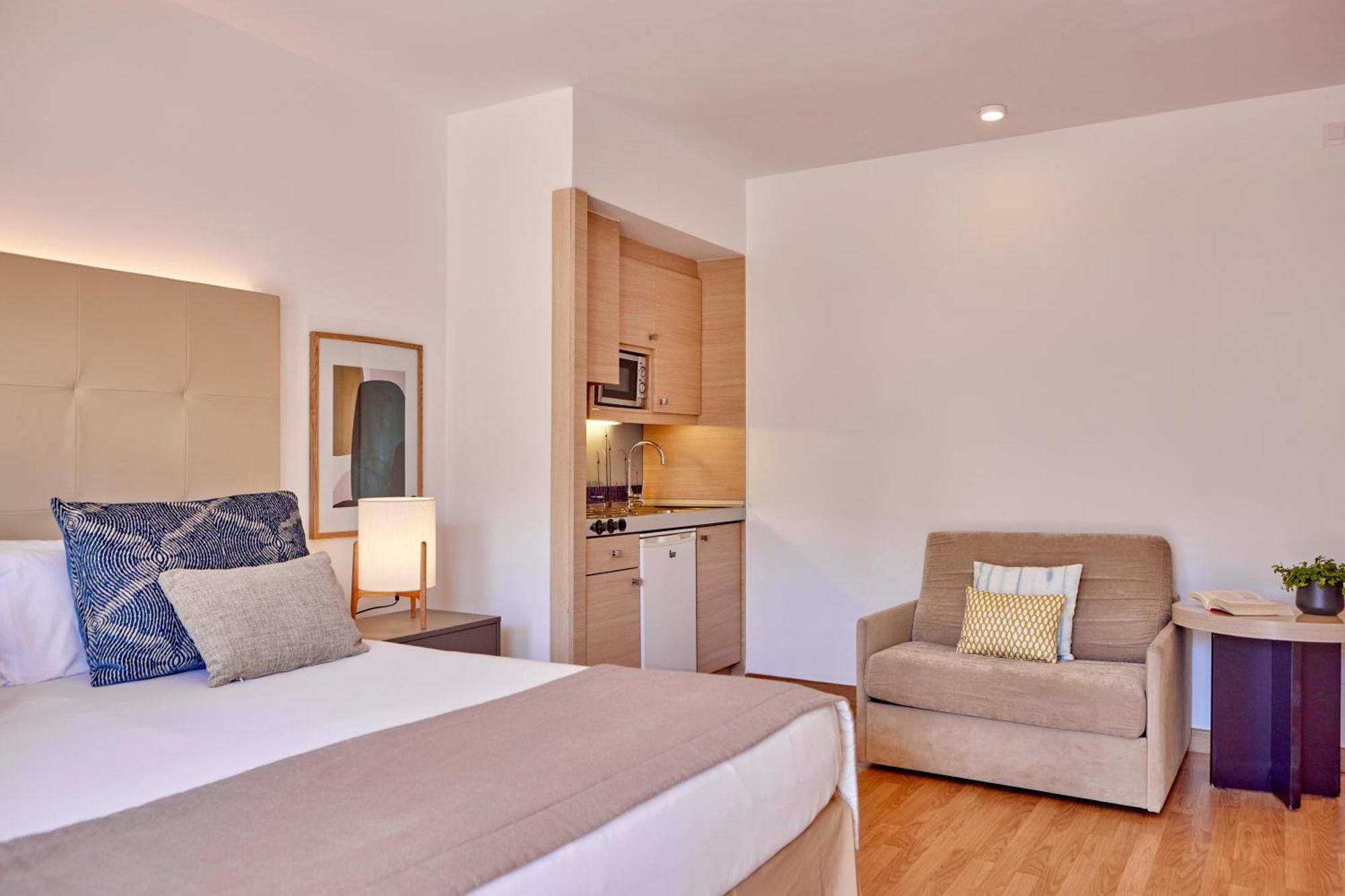 Zafiro Bahia Apartahotel Playa de Muro (Mallorca)