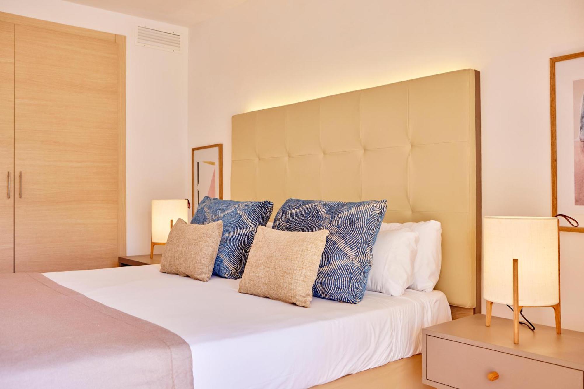 Apartahotel Zafiro Bahia 4*